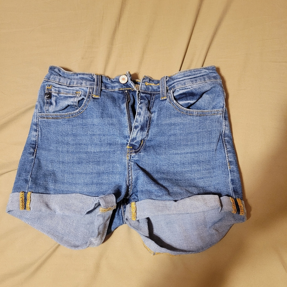 KanCan Shorts